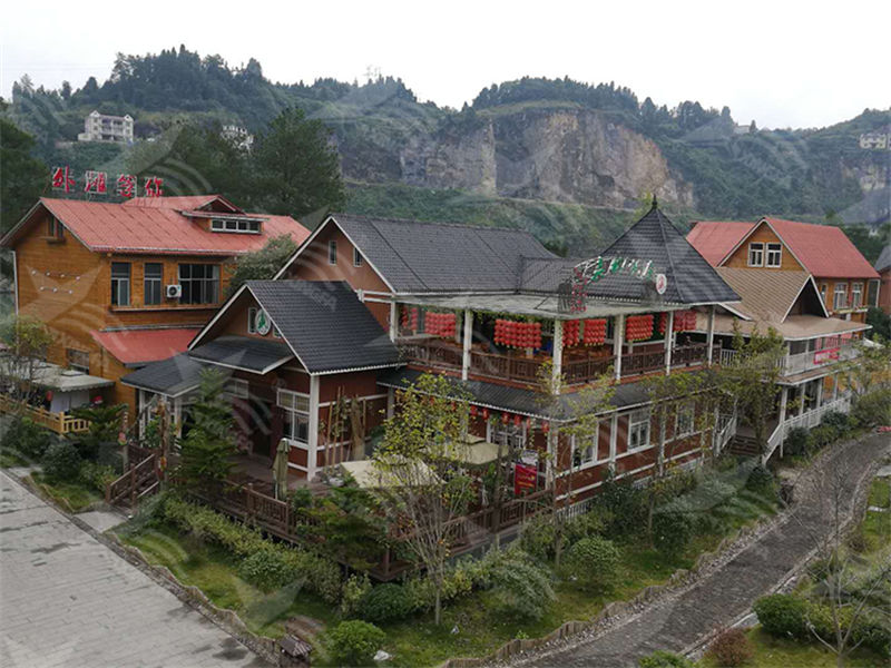 选择zq合成树脂瓦，为南方屋顶雨季防水护航